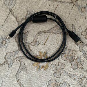 OEM USB Cable for GARMIN NUVI 42 44 54 55 56 57 58 65 68 465LMT 66LMT 610 680